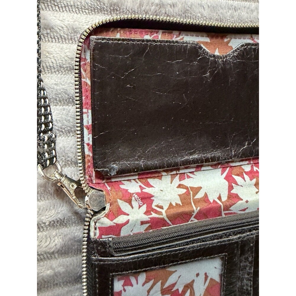 HOBO INTERNATIONAL black SOFT LEATHER ZIP AROUND STUDDED WALLET - Picture 15 of 16